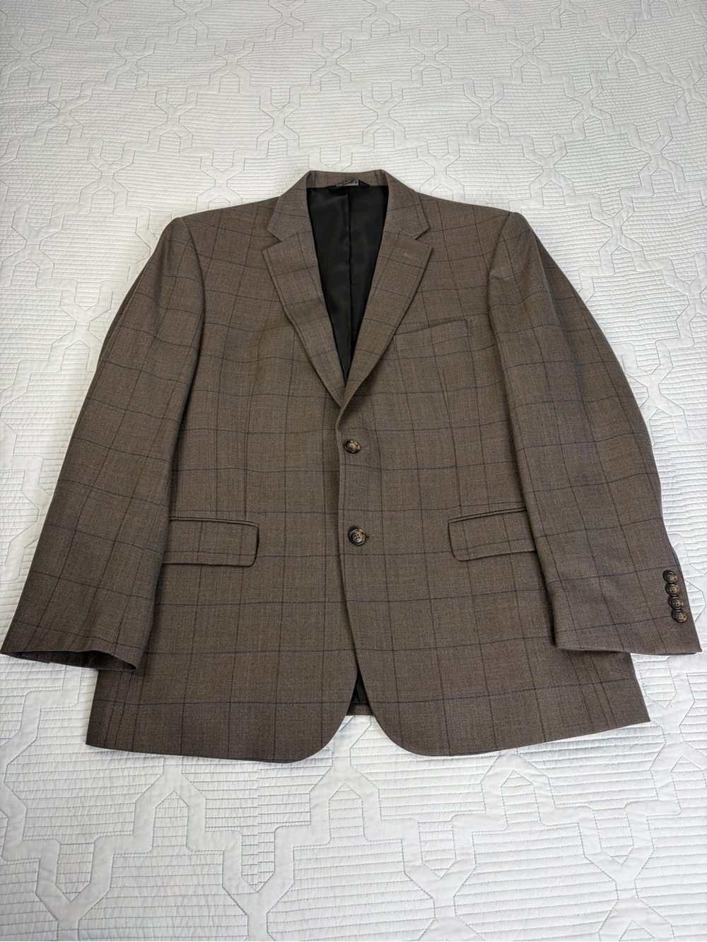 Jos A Bank Blazer Mens 44R Brown 100% Wool Travelers Collection Windowpane Plaid